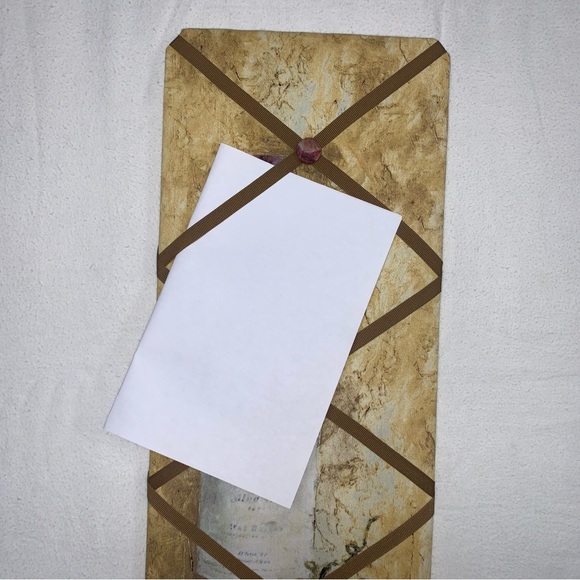 🆕 Wall Hanging Picture Photo Card Holder Wine Bottle & Grapes Winterle Olson - Picture 3 of 10